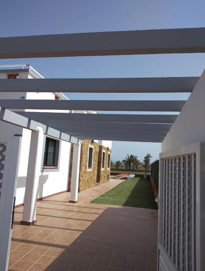 Villa Eva - New To The Market, Fully Refurbished Licensed Villa - Private Pool Caleta De Fuste Exterior photo